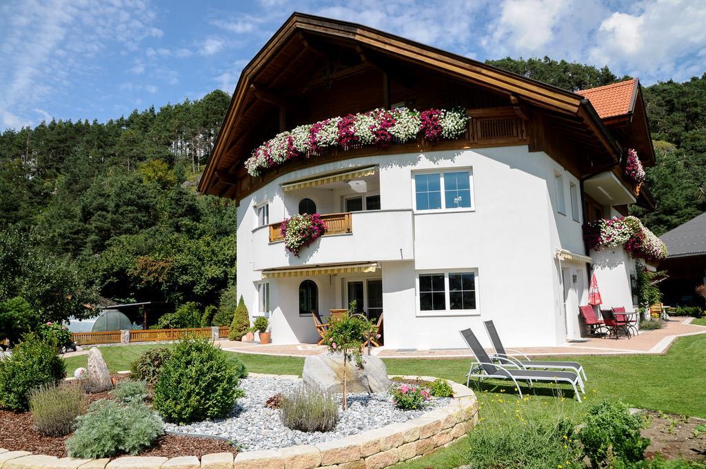Ferienwohnung Gundolf Christine Arzl im Pitztal Habitación foto