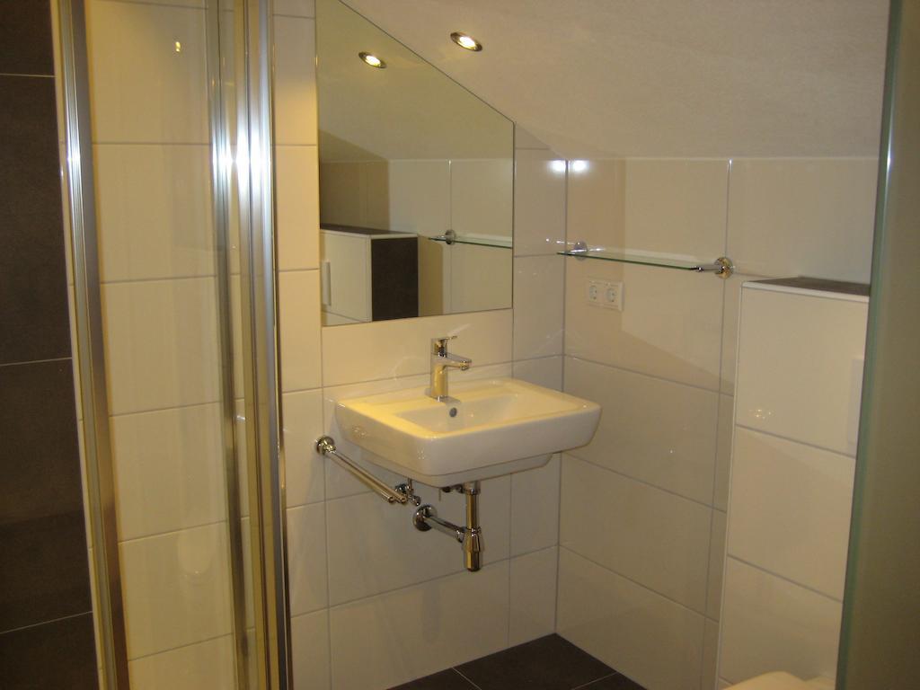 Ferienwohnung Gundolf Christine Arzl im Pitztal Habitación foto